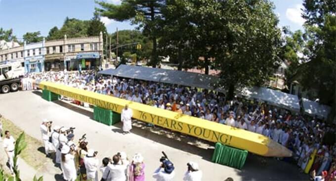 World’s BIGGEST Pencil